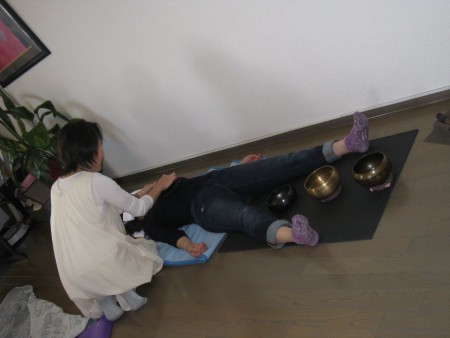 シンギングボウルでチャクラ調整5/18